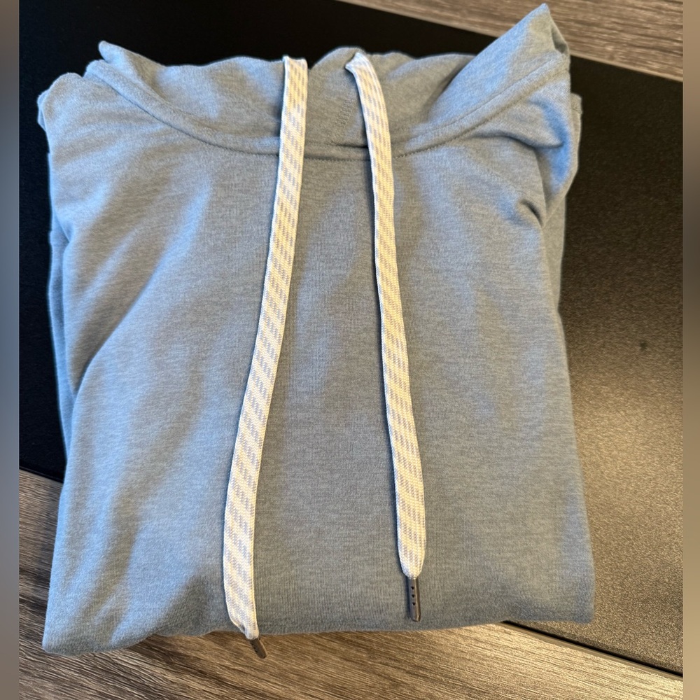 Vuori Halo Essential Hoodie